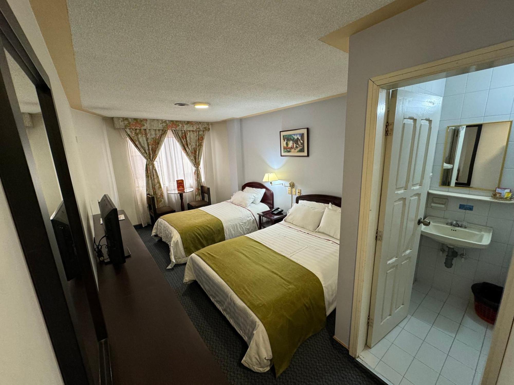Hotel Los Andes Ipiales Exterior photo